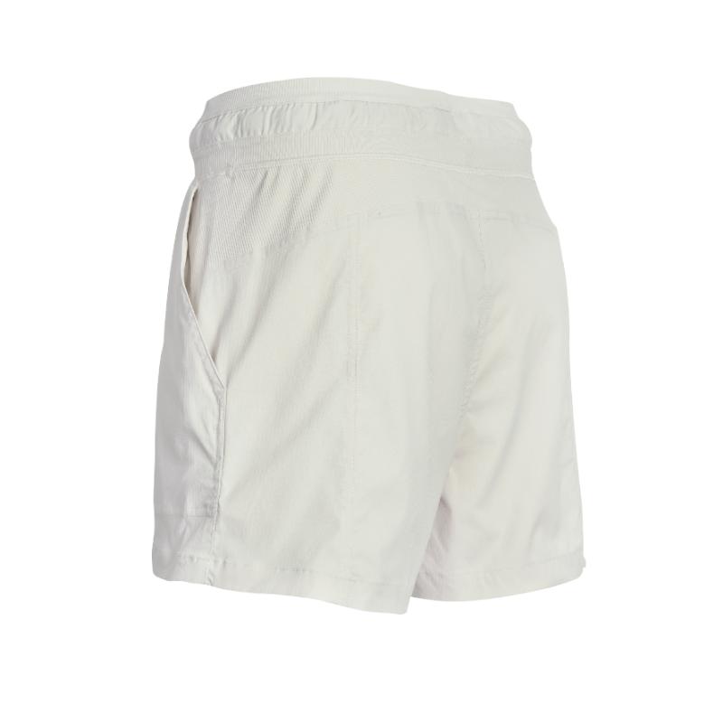 LSP-305_07_MILKY-WHITE-03-1